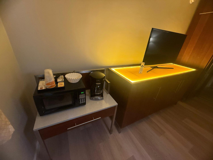 5, Naval Suites By FairBridge, Kitsap