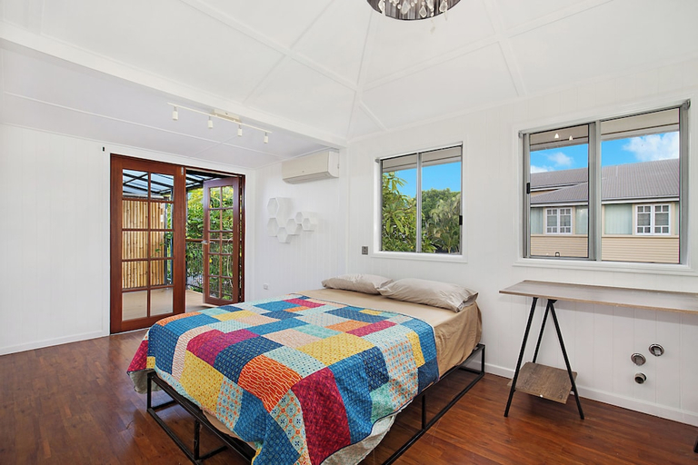 Bedroom 2, Gladstone Backpackers, Gladstone