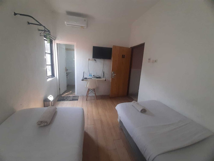 Bedroom 4, Fybed Guesthouse, Semarang