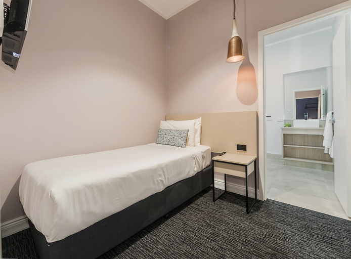 Bedroom 3, Nightcap at Belgian Beer Cafe, Perth