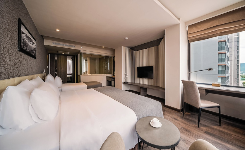 Bedroom 4, Alana Nha Trang Beach Hotel, Nha Trang
