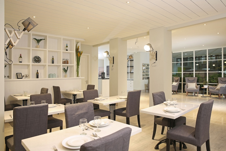 Food & Drinks, Havenwood Residence TB Simatupang, South Jakarta