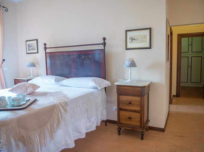 Bedroom, Magnificent Villa in San Casciano dei Bagni with Garden, Siena