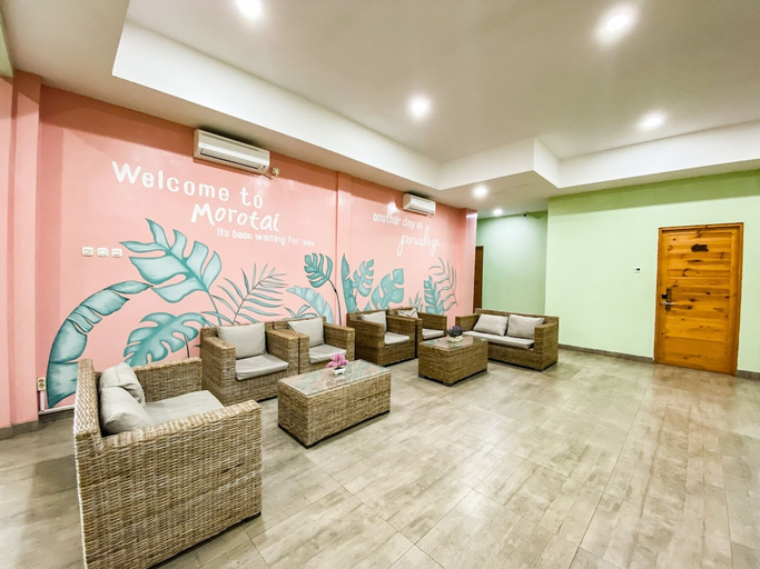 Public Area 2, Hotel Moloka’I Morotai, Pulau Morotai