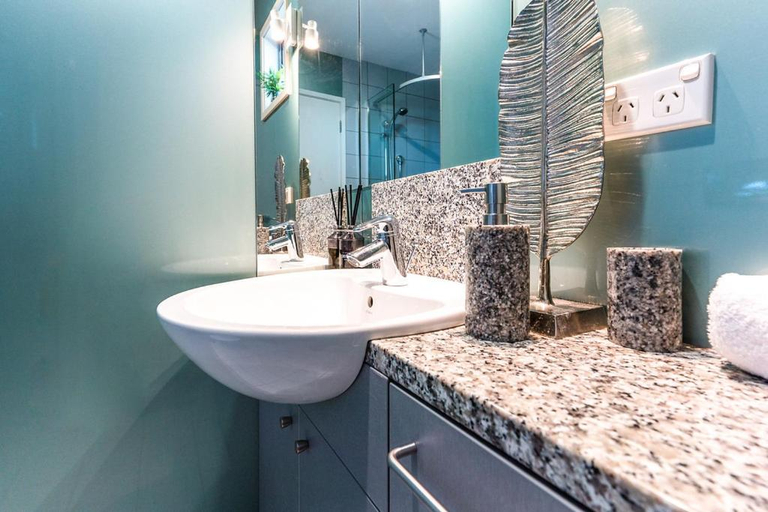 Bathroom 3, Oneroa Bay Villa Waiheke, Auckland