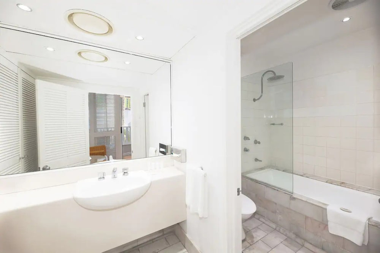 Bathroom 4, Ramada By Wyndham Cairns City Centre, Cairns