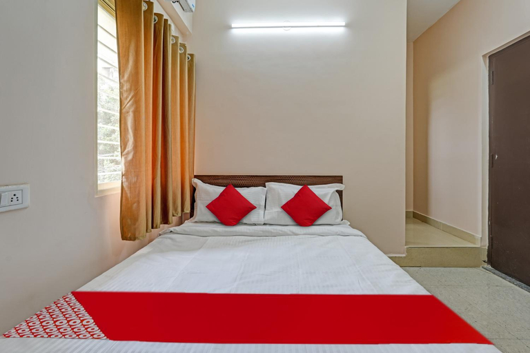 Bedroom 3, Hotel O Sri Ranga Boarding & Lodging, Bangalore