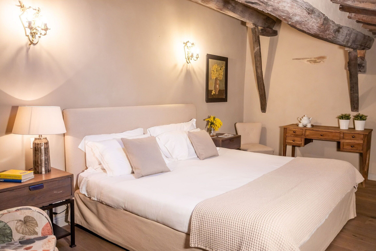 Room 4, Stylish Apartment, Arezzo
