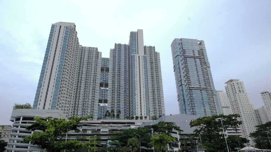 Exterior & Views, Simple And Modern Studio (No Kitchen) Anderson Supermall Mansion Apartment, Surabaya