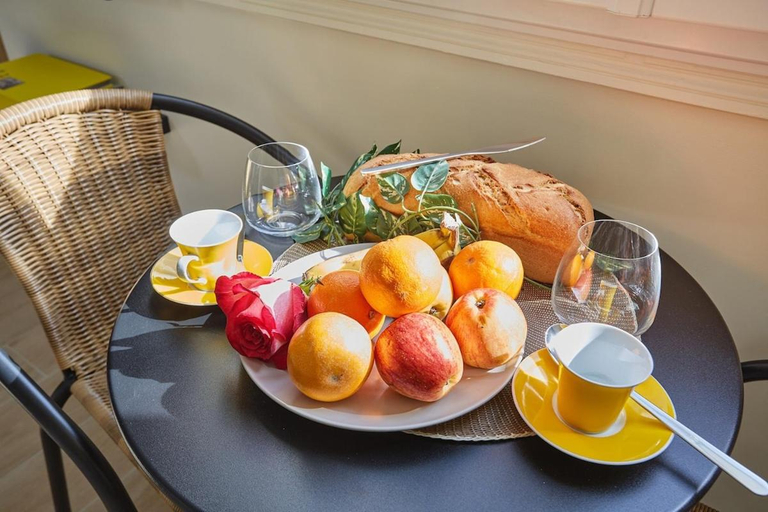 Food & Drinks, Charming Studio Center of Paris, Paris