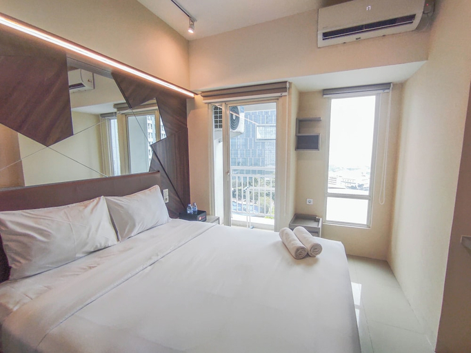 Bedroom 2, Simple And Restful Studio At Tanglin Supermall Mansion Apartment, Surabaya