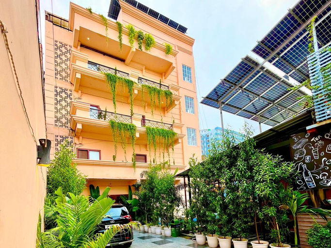 Exterior & Views 1, Hotel Heritage Divine, Varanasi