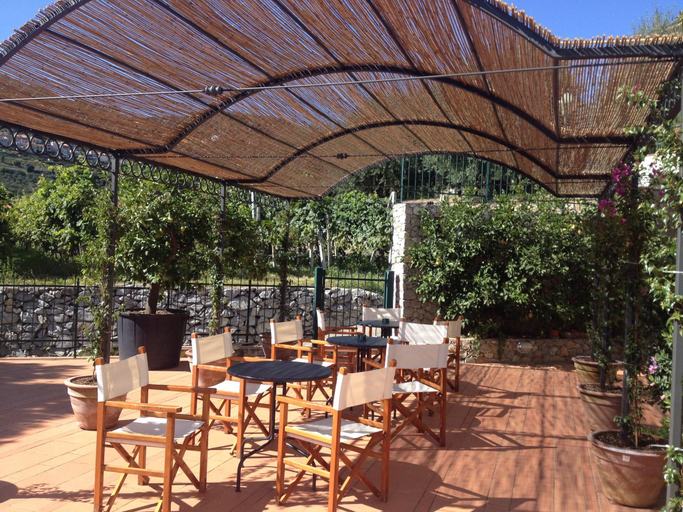 Food & Drinks, Apartment in Pietra Ligure, Savona