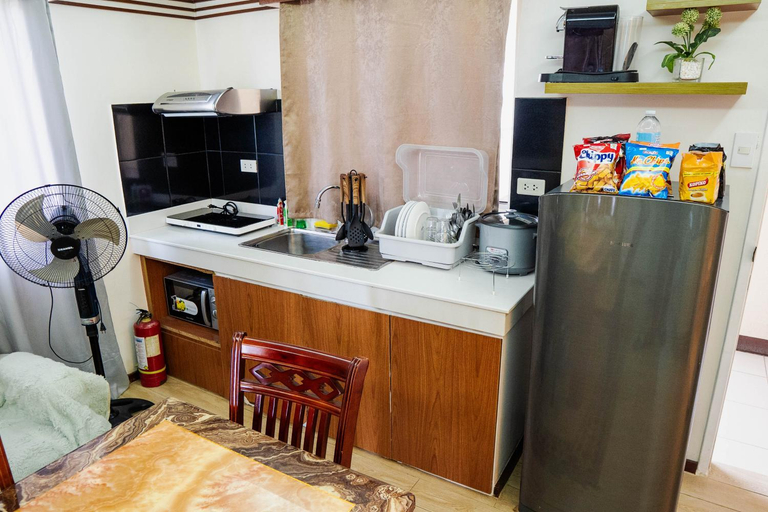 Others 2, San Remo Oasis at City de Mare U4332, Cebu City
