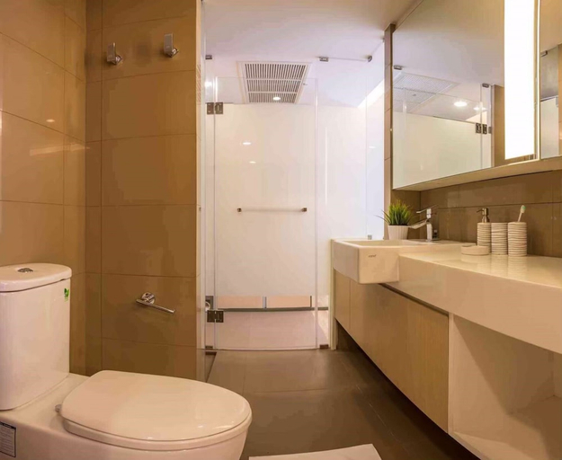 Bathroom 5, The Idle Hotel and Residence, Khlong Luang