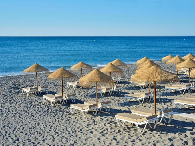 4, Apartment in Torremolinos With Pool, Málaga