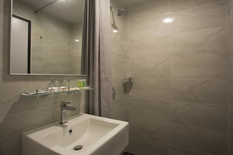 Bathroom 5, Amansari Hotel Nusajaya, Johor Bahru
