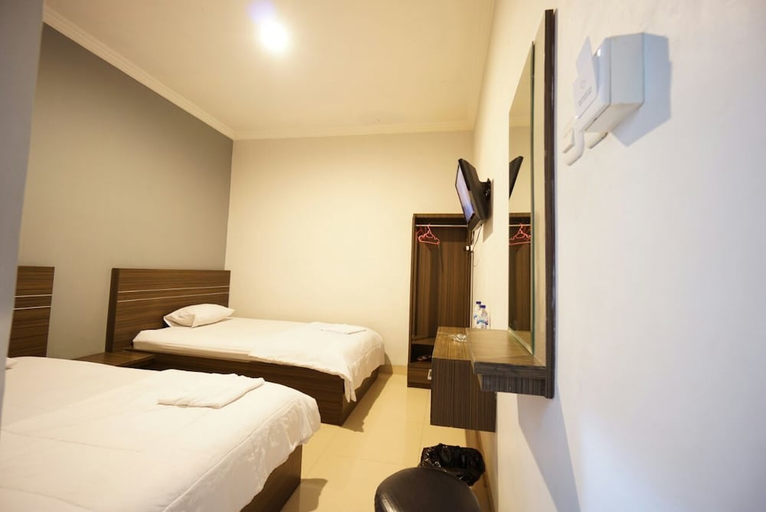 Bedroom 4, Hotel Diamond, Makassar