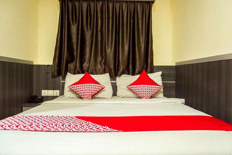 Bedroom 3, Hotel Golden Gate, Batam