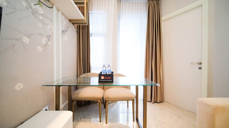 Enchanting And Beautiful 2Br Apartment At Supermall Mansion Benson Tower, Surabaya
