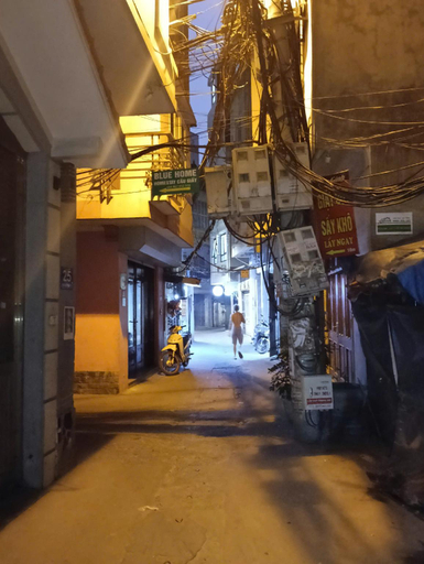 Others 5, Blue Home Room, Cầu Giấy