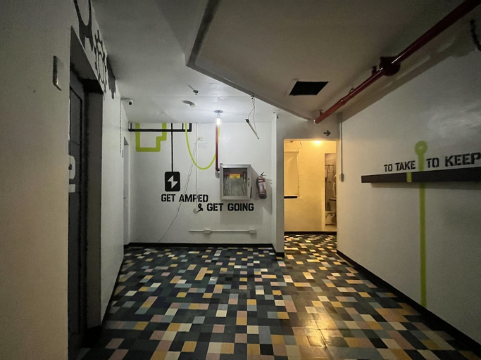 Public Area 2, Junction Hostel Poblacion Makati Avenue, Makati City