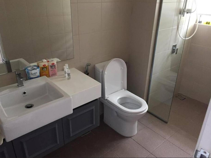 Bathroom 4, i-City Premier Suites Shah Alam, Shah Alam