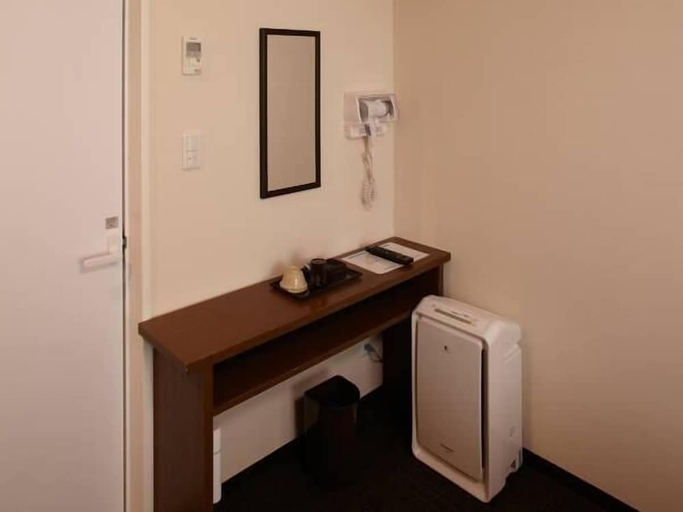 Bathroom 4, Osaka Academia, Osaka