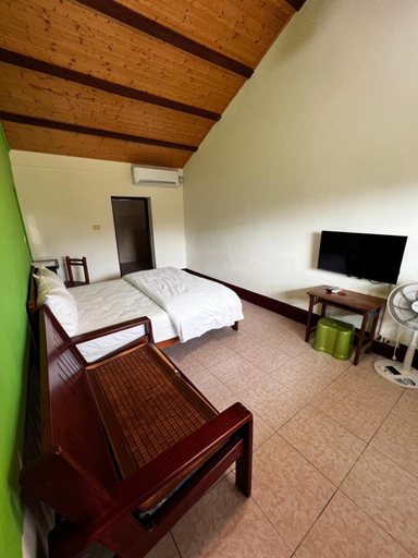 Bedroom 2, Mountain Ocean B & B, Taitung