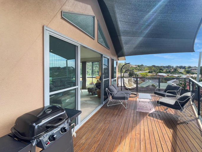 Balcony/terrace 4, Villa Franco – Pet Friendly – Walk to the Beach, Eurobodalla