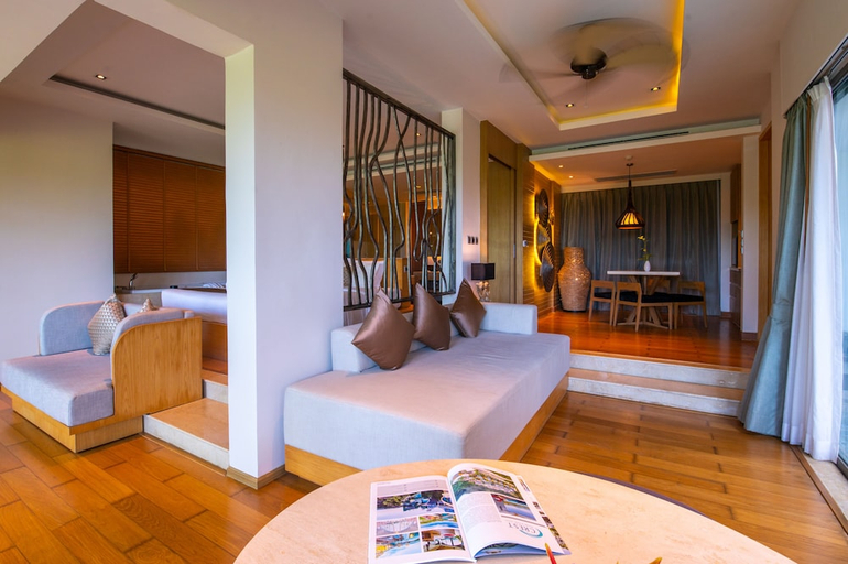 Bedroom 4, Crest Resort & Pool Villas - Sha Extra Plus, Phuket Island