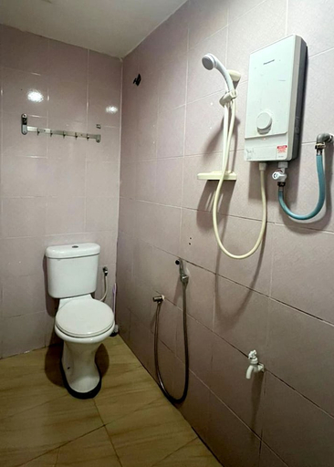 Bathroom 3, New Wave Hotel Rawang, Gombak