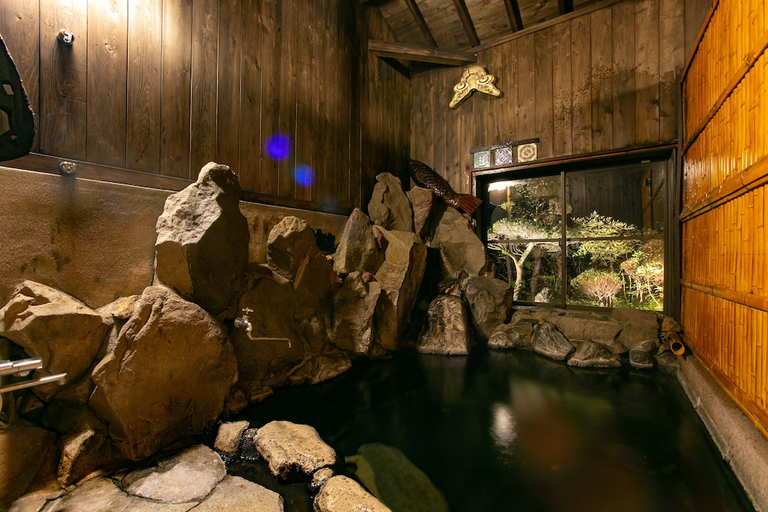 Hot Springs 5, Yufuin Lamp No Yado, Yufu