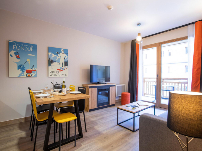 2, Chalet in Samoens near Grand Massif Lift, Haute-Savoie
