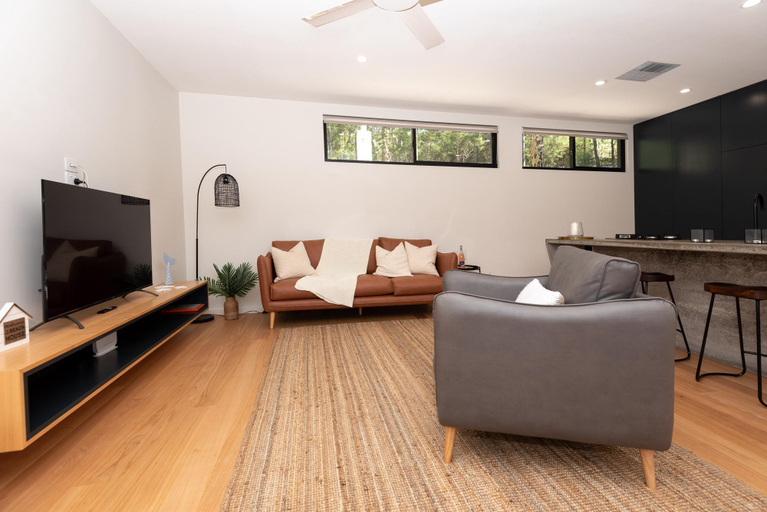 Separate living room 5, Daydream Cottage – Beachside Luxury in Lilli Pilli, Eurobodalla