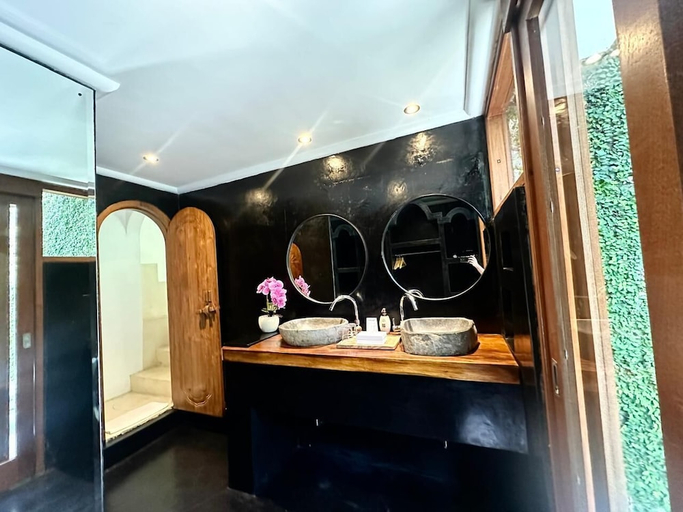 Bathroom 3, Modern Industrial Apartment-Umalas, Badung