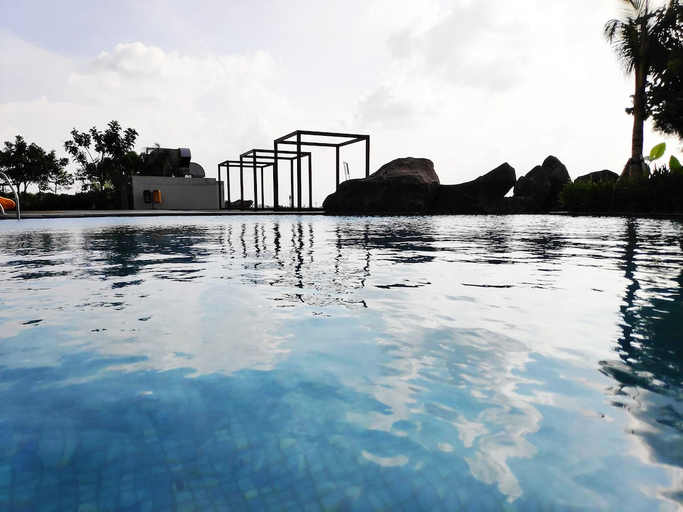 Sport & Beauty 5, Grand Kamala Lagoon by 21 Room, Bekasi
