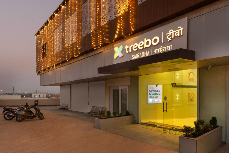 Exterior view 2, Treebo Sairadha, Pune
