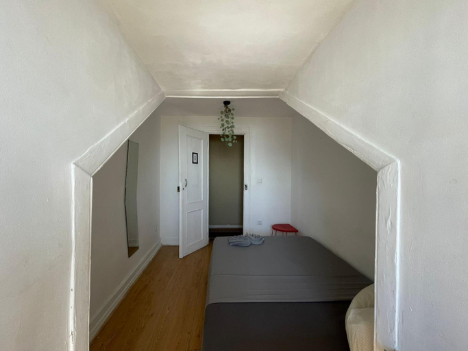 Others 4, Santos Apartment in Central Lisbon with River View, Lisbon