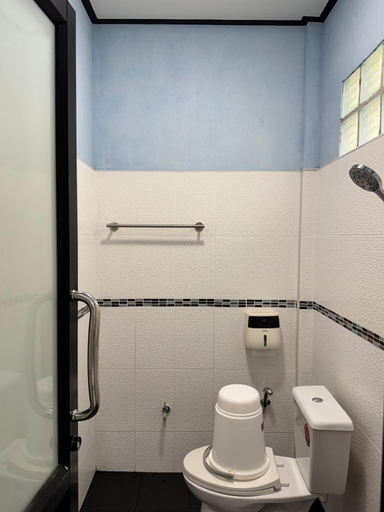Bathroom 3, Saipo Homestay, Khuan Khanun