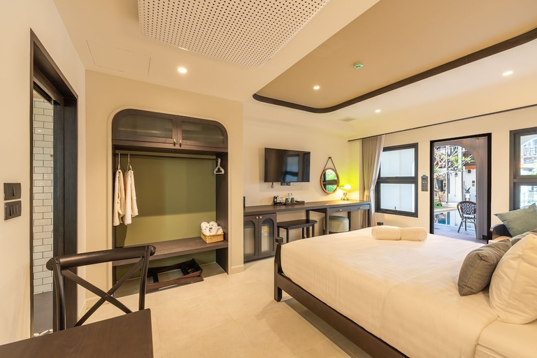 Bedroom 3, Shamrock Chiangmai Hotel - Adults Only, Muang Chiang Mai