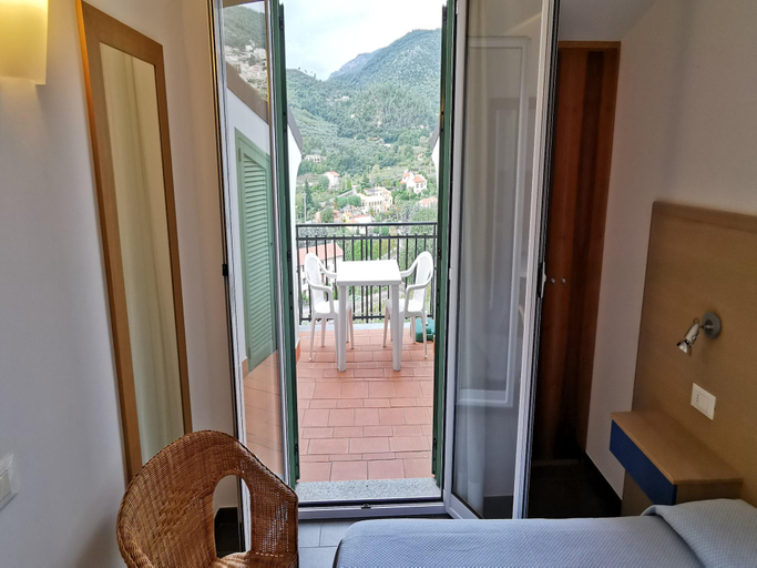 Others 5, Apartment for 5 guests in Pietra Ligure, Savona
