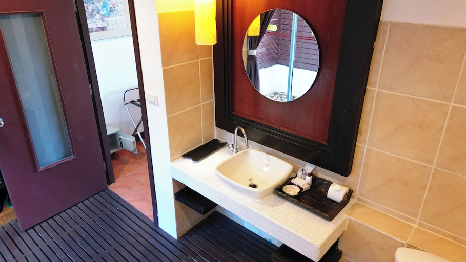 Bathroom 4, Al's Resort, Ko Samui