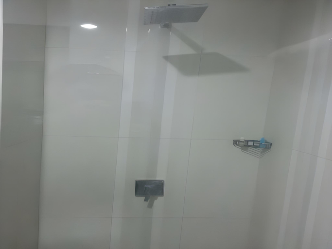 Bathroom 5, Victory Hotel Cirebon, Cirebon