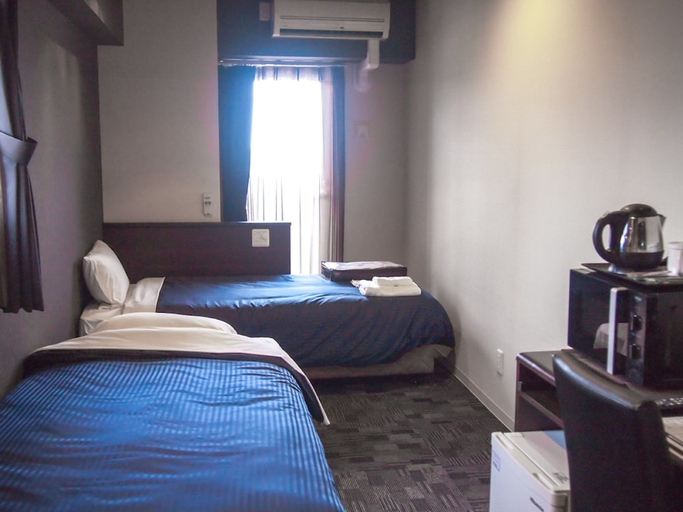 Bedroom 2, HOTEL LiVEMAX BUDGET Nagoya Taikodori, Nagoya