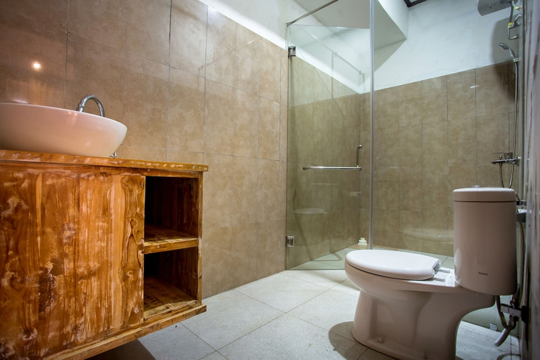 Bathroom 5, Nusa Sedayu hotel, Klungkung