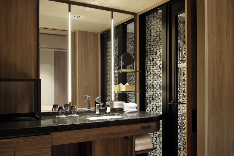 Bathroom 4, Laforet Shuzenji Sanshisuimei, Izu
