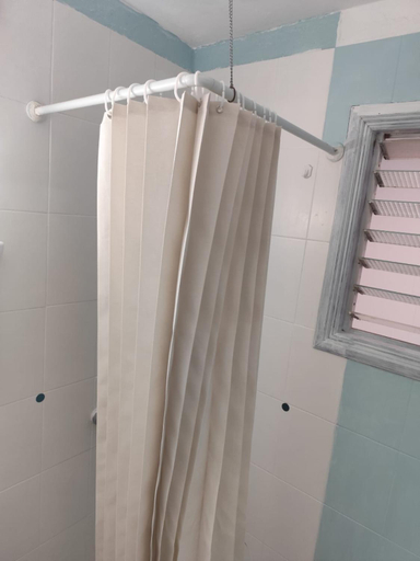 Bathroom 2, Hostel Banana Surf House, Santa Cruz de Tenerife