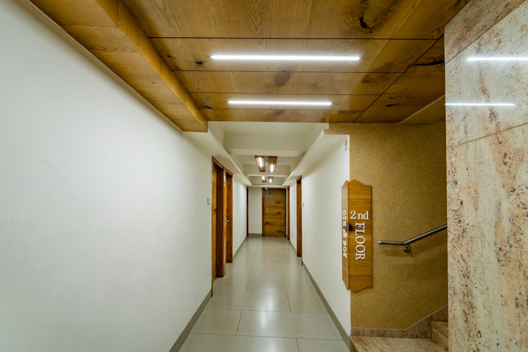 Public Area 3, Hotel Pleasant Lake, Ahmadabad