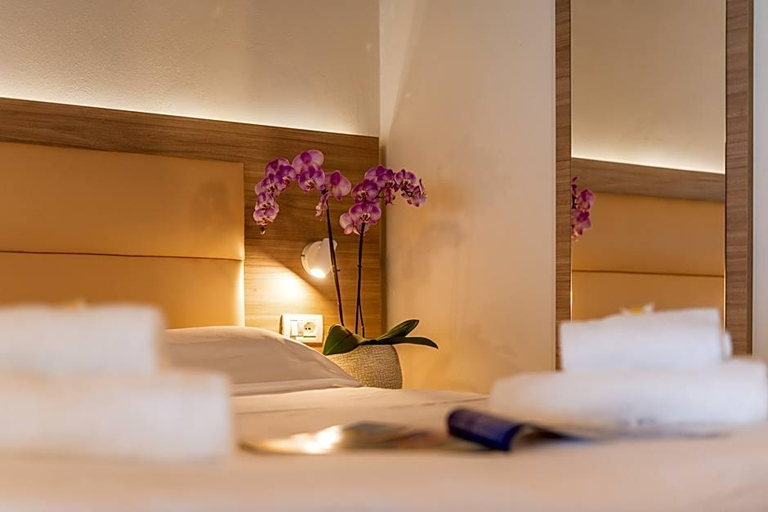 Bedroom 3, Club del Sole Desenzano Boutique Resort, Brescia
